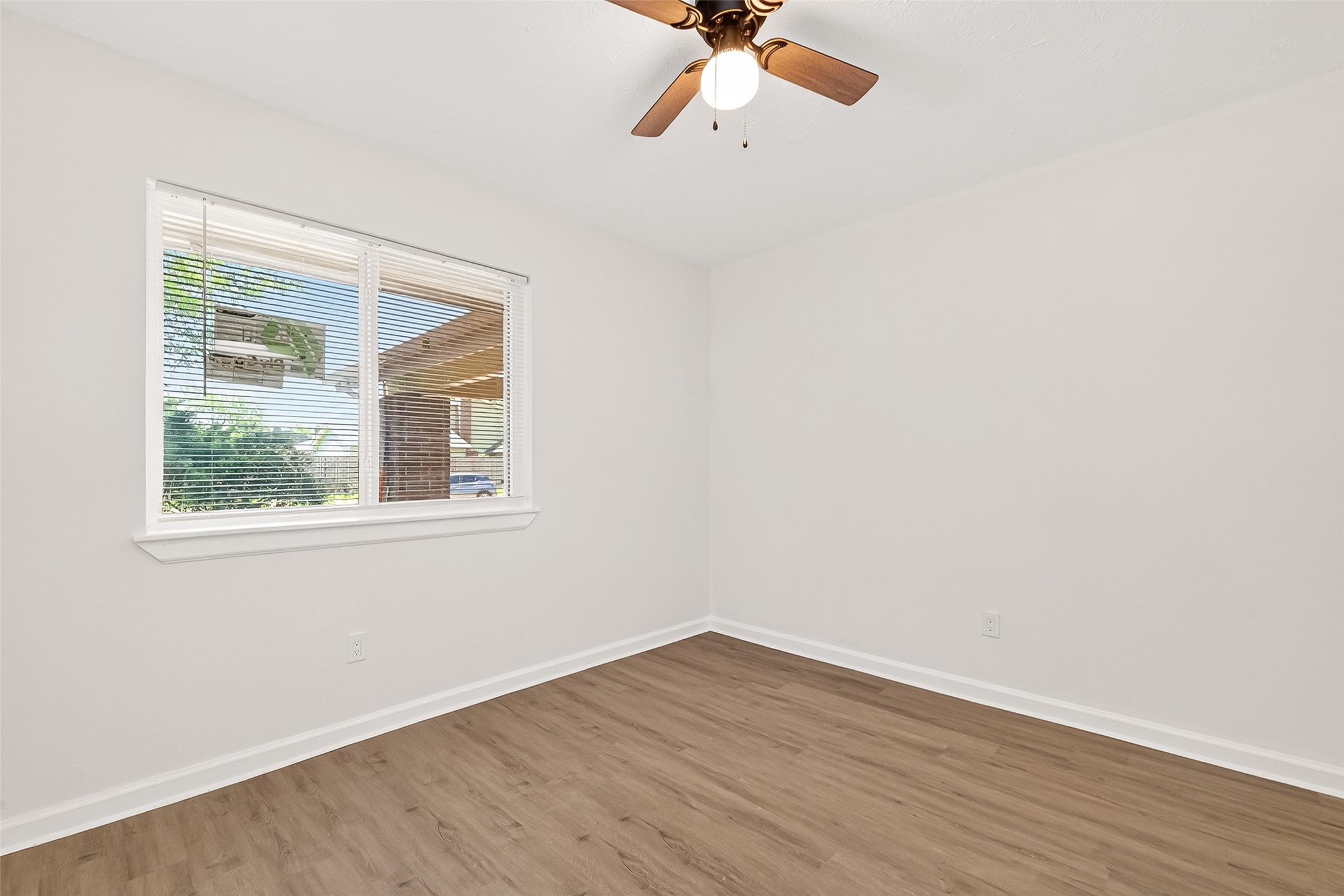 8306 Wayward Road Houston, TX 77064 - Photo 20 of 49