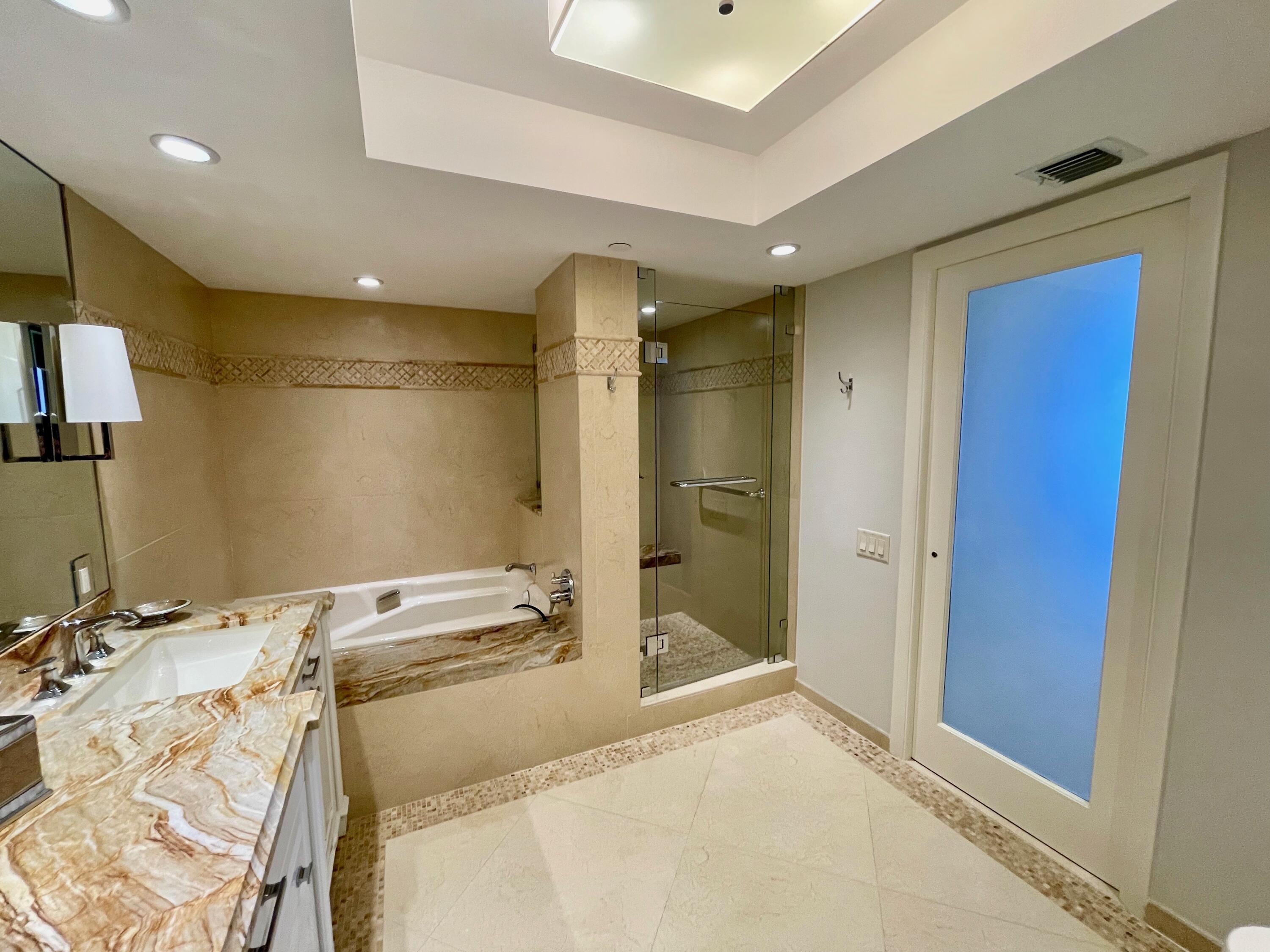 250 South Ocean Boulevard, Unit 6F Boca Raton, FL 33432 - Photo 50 of 94 IMG_2789