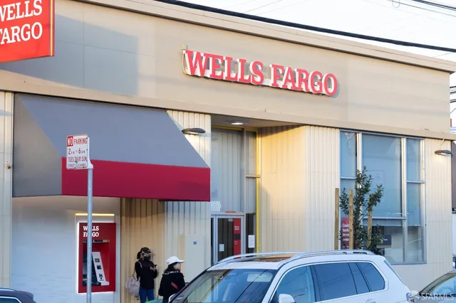 $1,589,000 | 1850 Judah Street, San Francisco, CA 94122