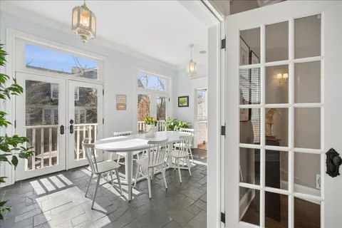 $2,450,000 | 875 Gordon Terrace, Winnetka, IL 60093