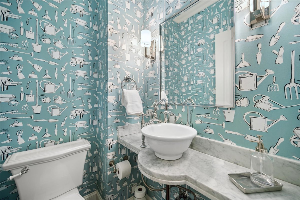 875 Gordon Terrace Winnetka, IL 60093 - Photo 29 of 76