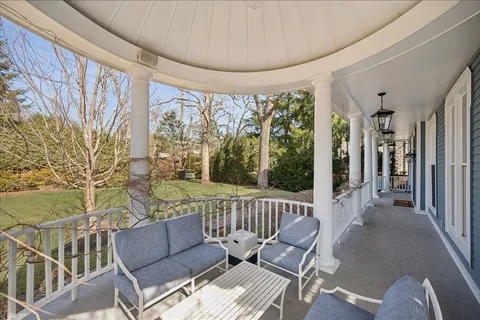 $2,450,000 | 875 Gordon Terrace, Winnetka, IL 60093