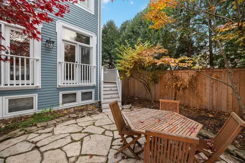 $2,450,000 | 875 Gordon Terrace, Winnetka, IL 60093