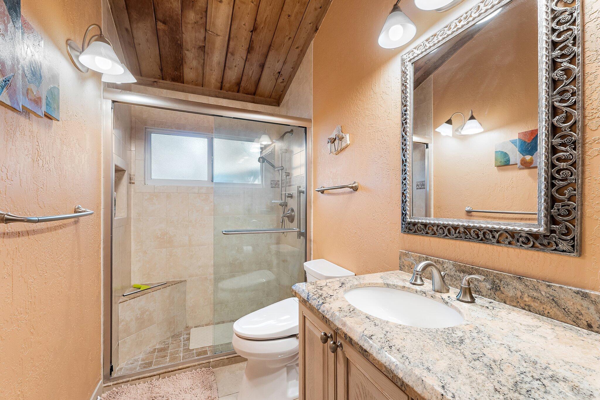 106 Albacore Lane Jupiter, FL 33477 - Photo 29 of 49 Primary bathroom