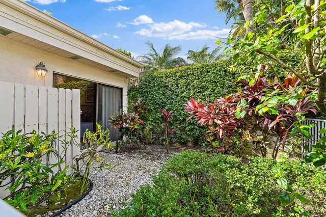 $1,500,000 | 106 Albacore Lane, Jupiter, FL 33477