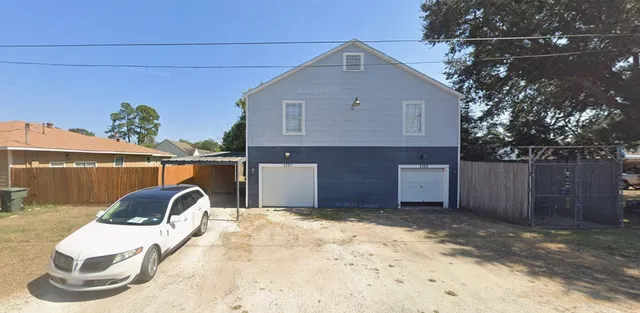 $900 | 2727 Ave G, Beaumont, TX 77701