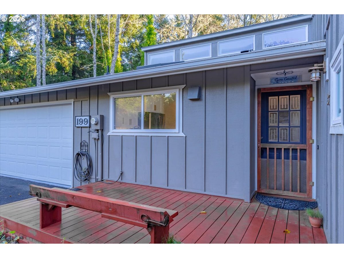 199 The Pines Depoe Bay, OR 97341 - Photo 4 of 37