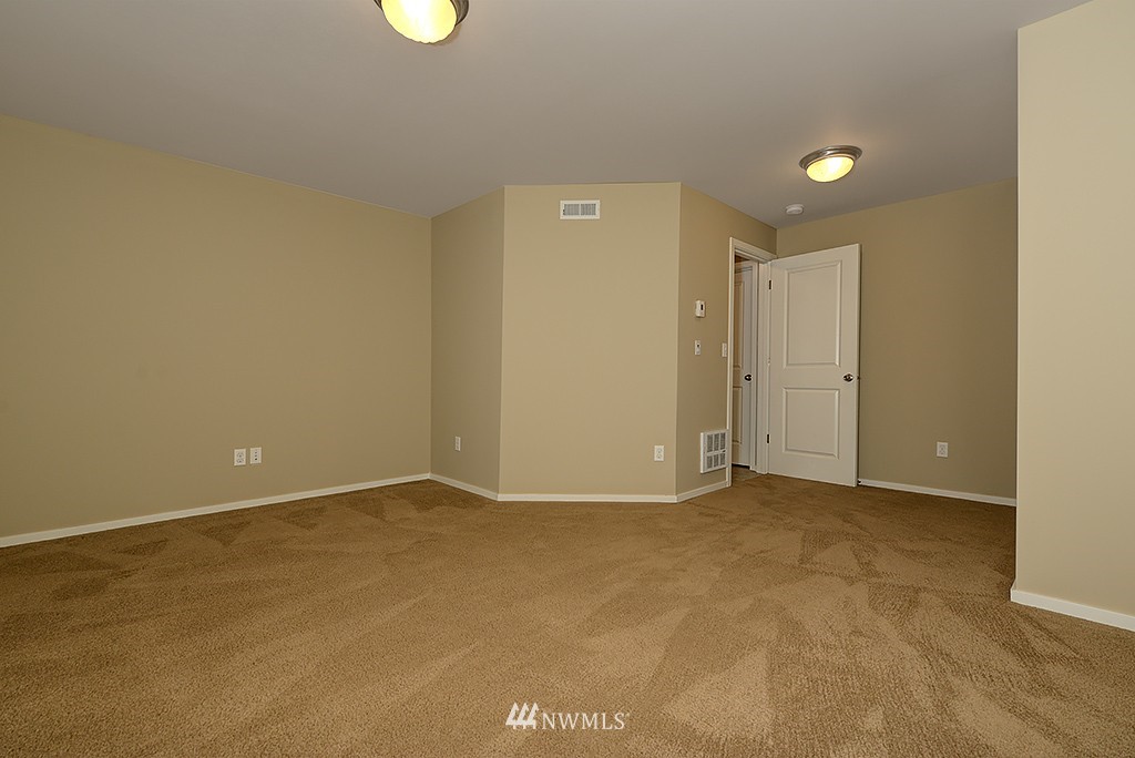16532 1st Drive Southeast Bothell, WA 98012 - Photo 19 of 21