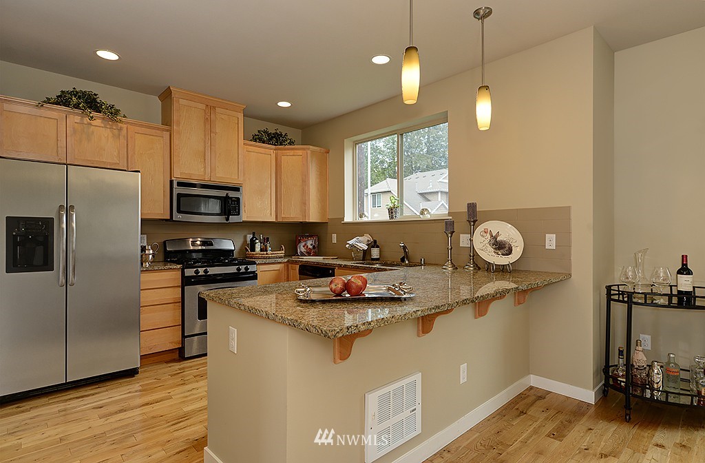 16532 1st Drive Southeast Bothell, WA 98012 - Photo 8 of 21