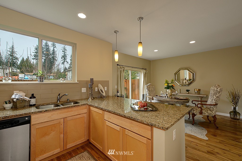 16532 1st Drive Southeast Bothell, WA 98012 - Photo 10 of 21