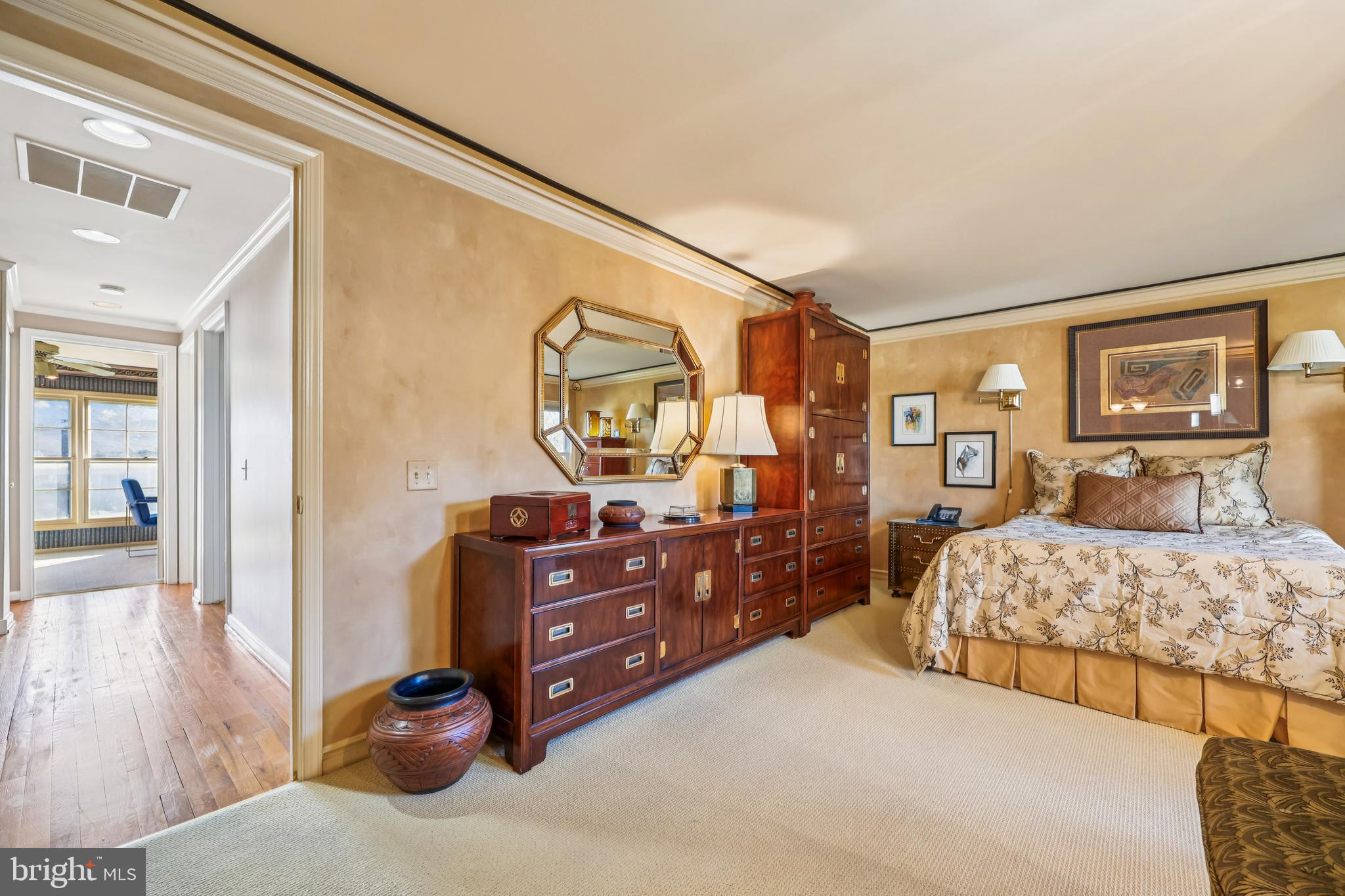 9025 Paddock Lane Potomac, MD 20854 - Photo 27 of 69 Primary Bedroom