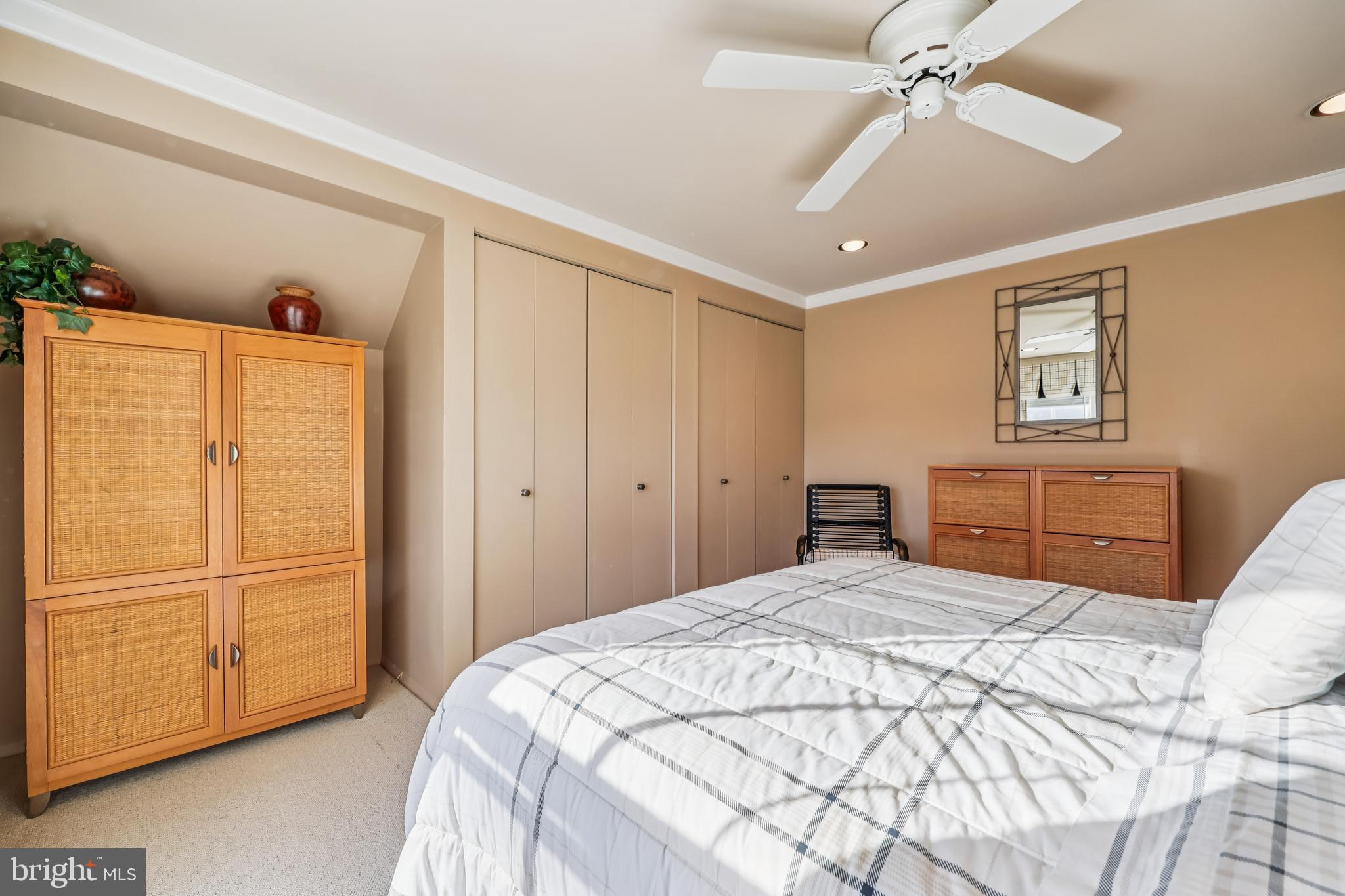 9025 Paddock Lane Potomac, MD 20854 - Photo 42 of 69