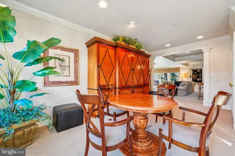 $950,000 | 9025 Paddock Lane, Potomac, MD 20854