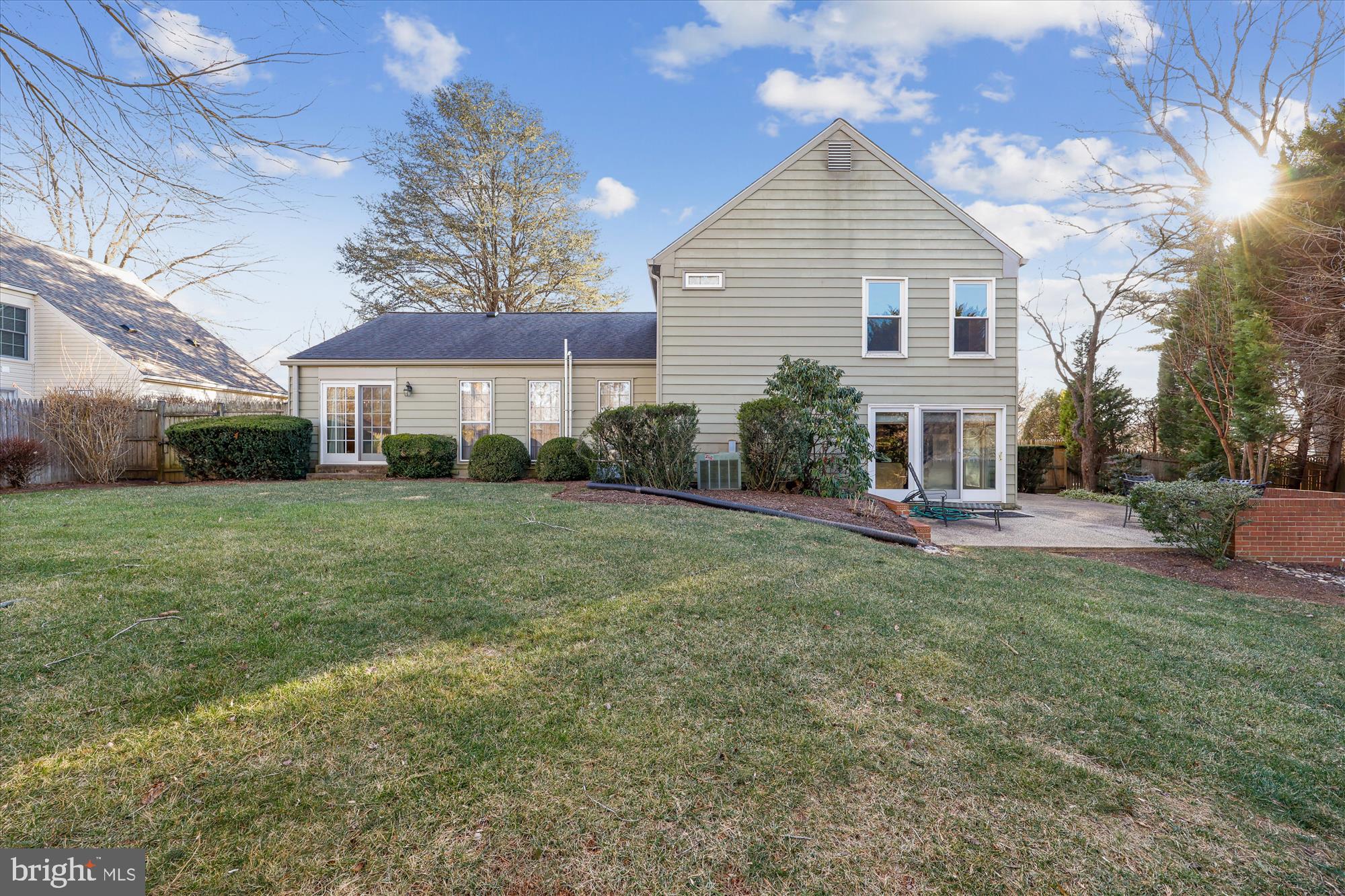 9025 Paddock Lane Potomac, MD 20854 - Photo 5 of 69