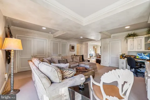 $950,000 | 9025 Paddock Lane, Potomac, MD 20854