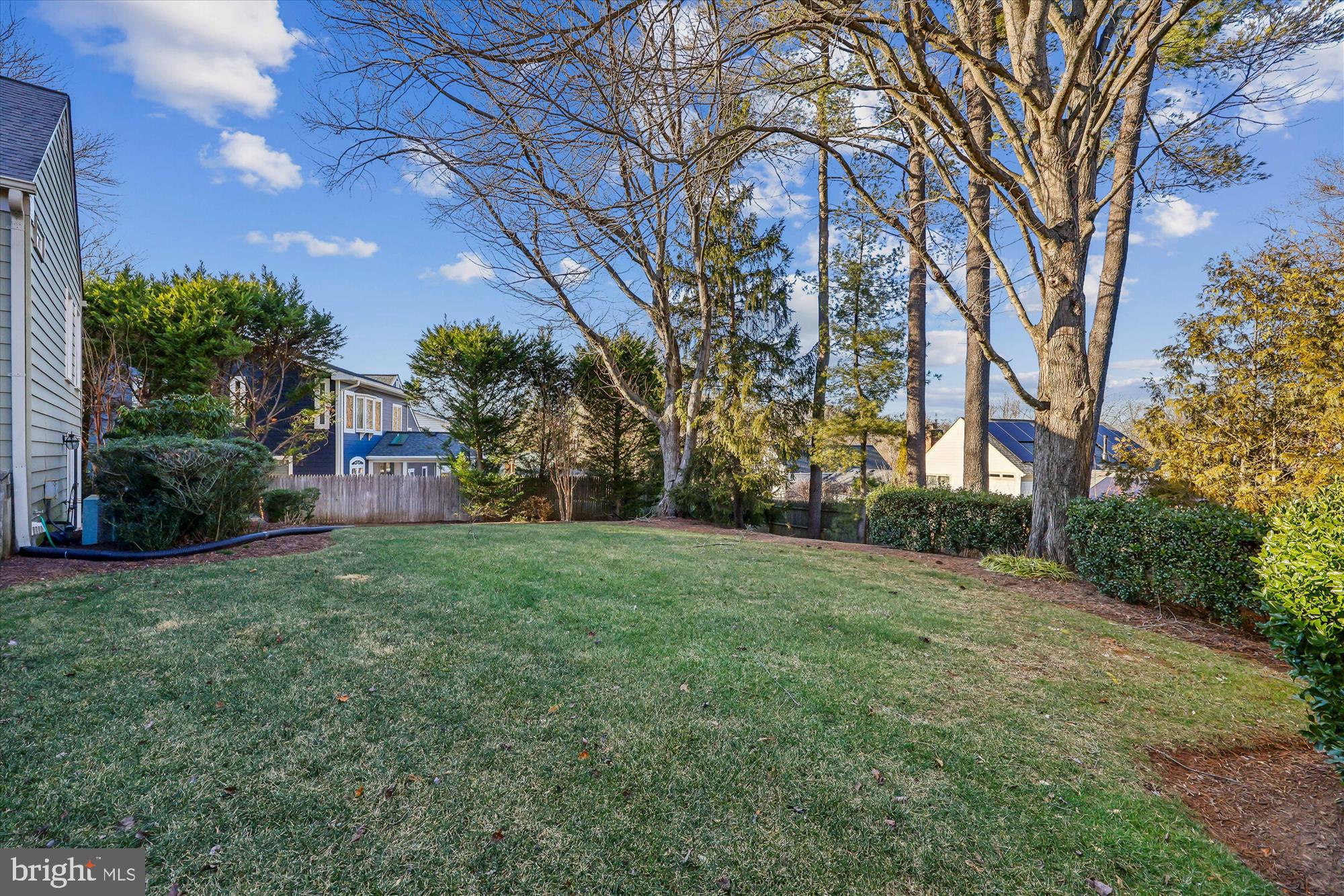 9025 Paddock Lane Potomac, MD 20854 - Photo 7 of 69 Fully Fenced Yard