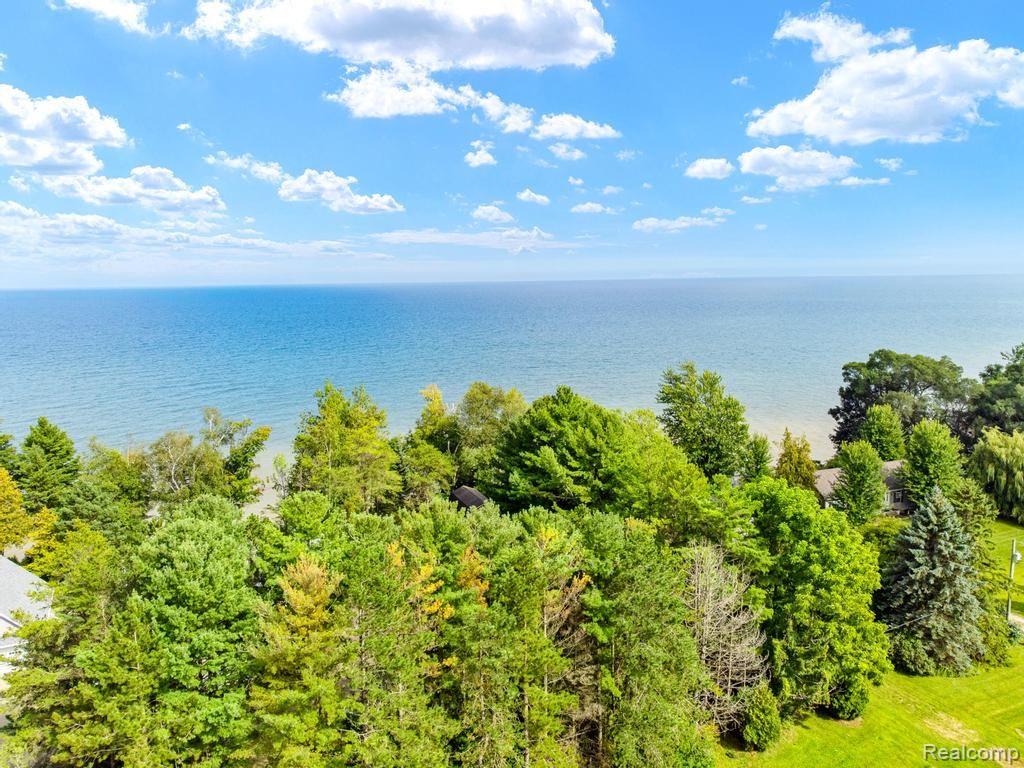 4731 North Lakeshore Road Deckerville, MI 48427 - Photo 47 of 54 Gallery Image 47