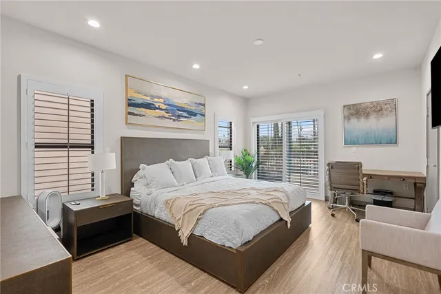 $6,500 | 18703 Redwing Street, Tarzana, CA 91356