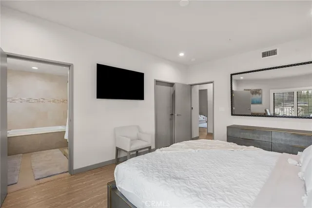 $6,500 | 18703 Redwing Street, Tarzana, CA 91356