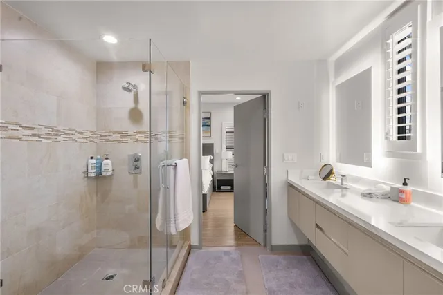 $6,500 | 18703 Redwing Street, Tarzana, CA 91356