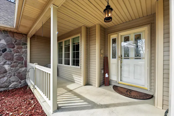 $449,900 | 2116 Scenic Hills Drive, Jackson, MI 49201