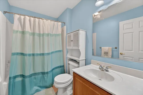 $449,900 | 2116 Scenic Hills Drive, Jackson, MI 49201