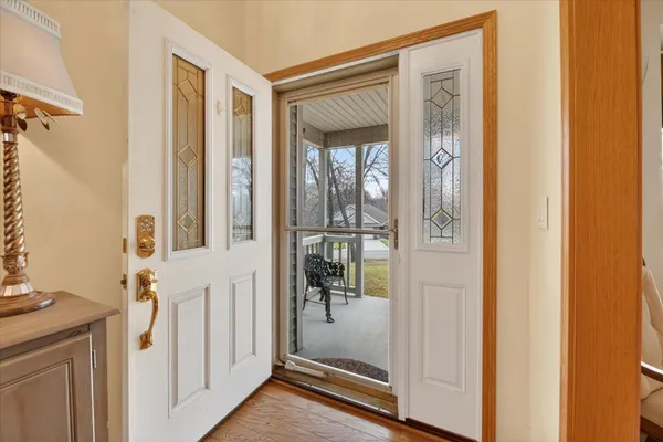 $449,900 | 2116 Scenic Hills Drive, Jackson, MI 49201