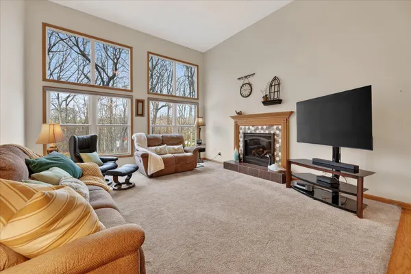 $449,900 | 2116 Scenic Hills Drive, Jackson, MI 49201