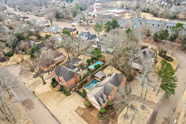 $700,000 | 2930 Belfort Drive, Germantown, TN 38138