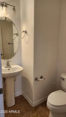 a view of a backyard of the house