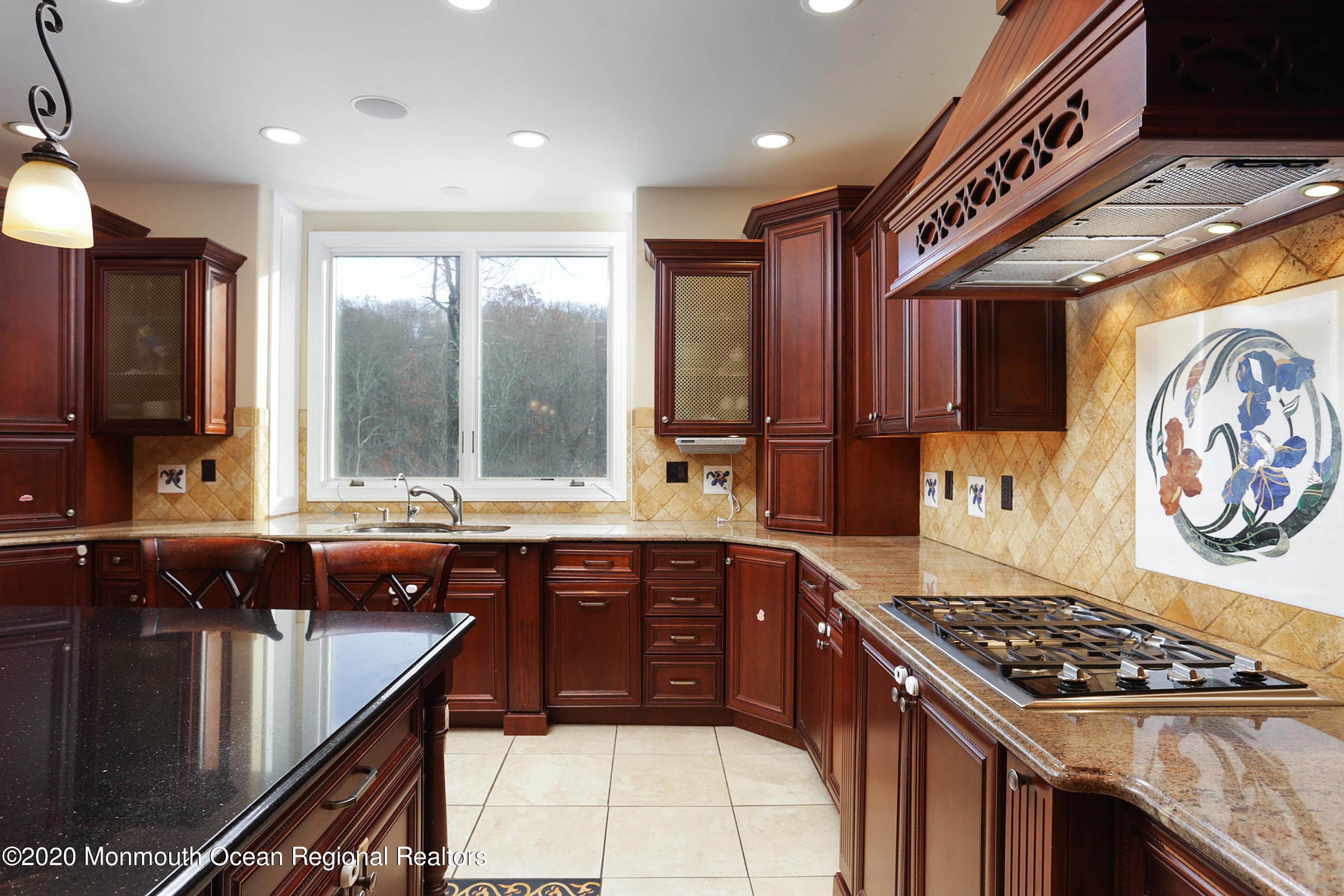 140 Highland Ridge Road Manalapan, NJ 07726 - Photo 15 of 49 IMG_7156