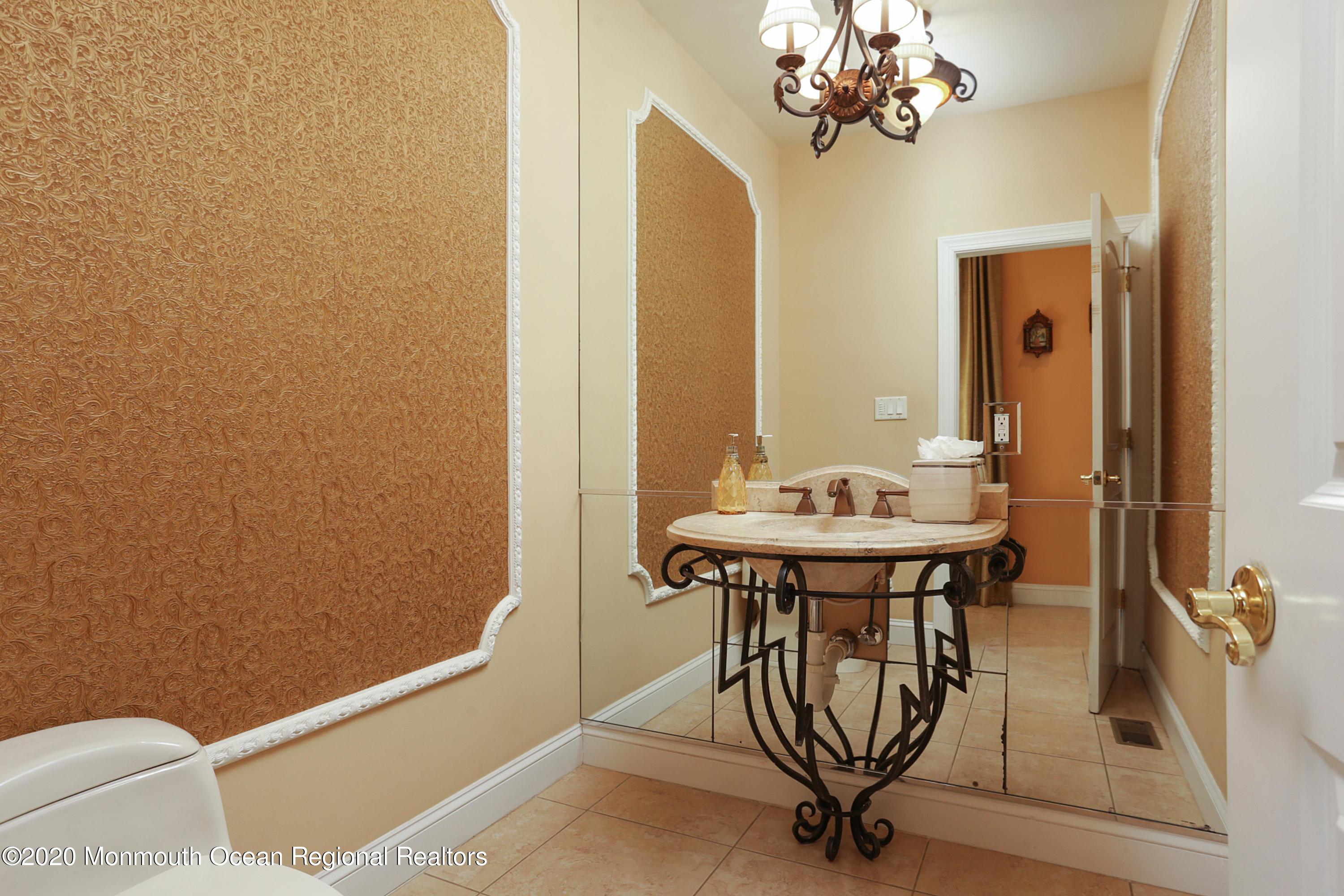 140 Highland Ridge Road Manalapan, NJ 07726 - Photo 18 of 49 IMG_7122