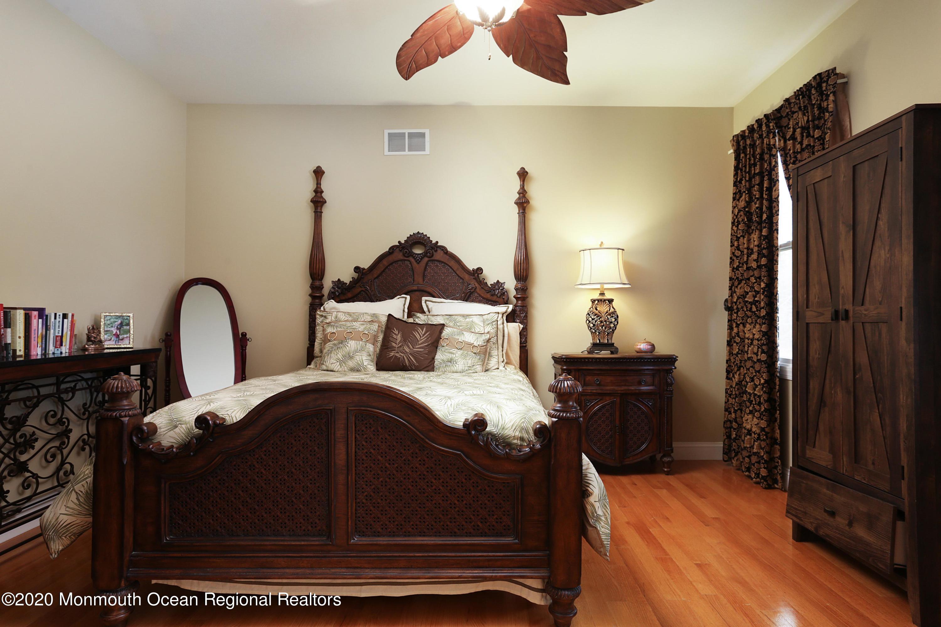 140 Highland Ridge Road Manalapan, NJ 07726 - Photo 19 of 49 IMG_7175