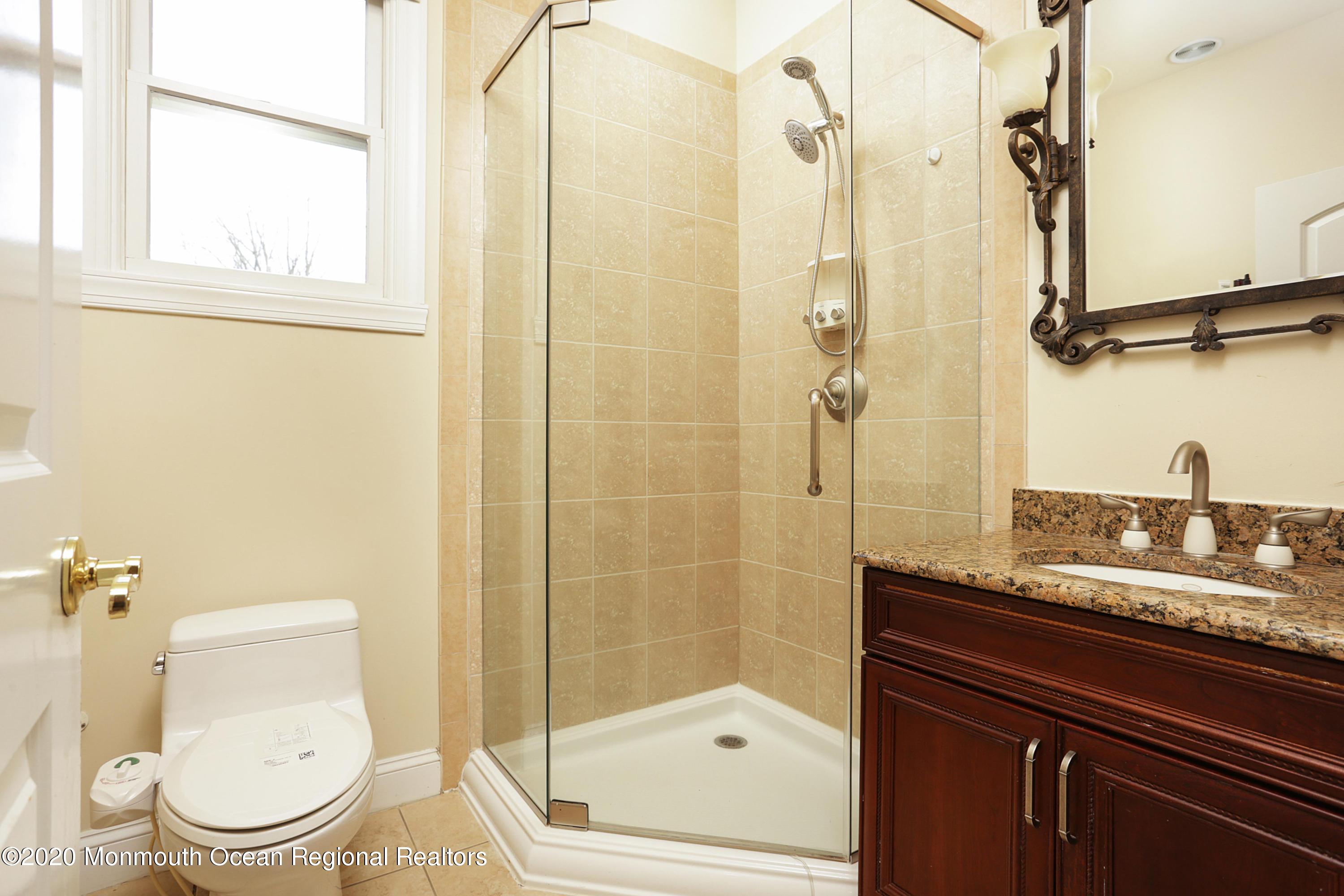 140 Highland Ridge Road Manalapan, NJ 07726 - Photo 20 of 49 IMG_7179