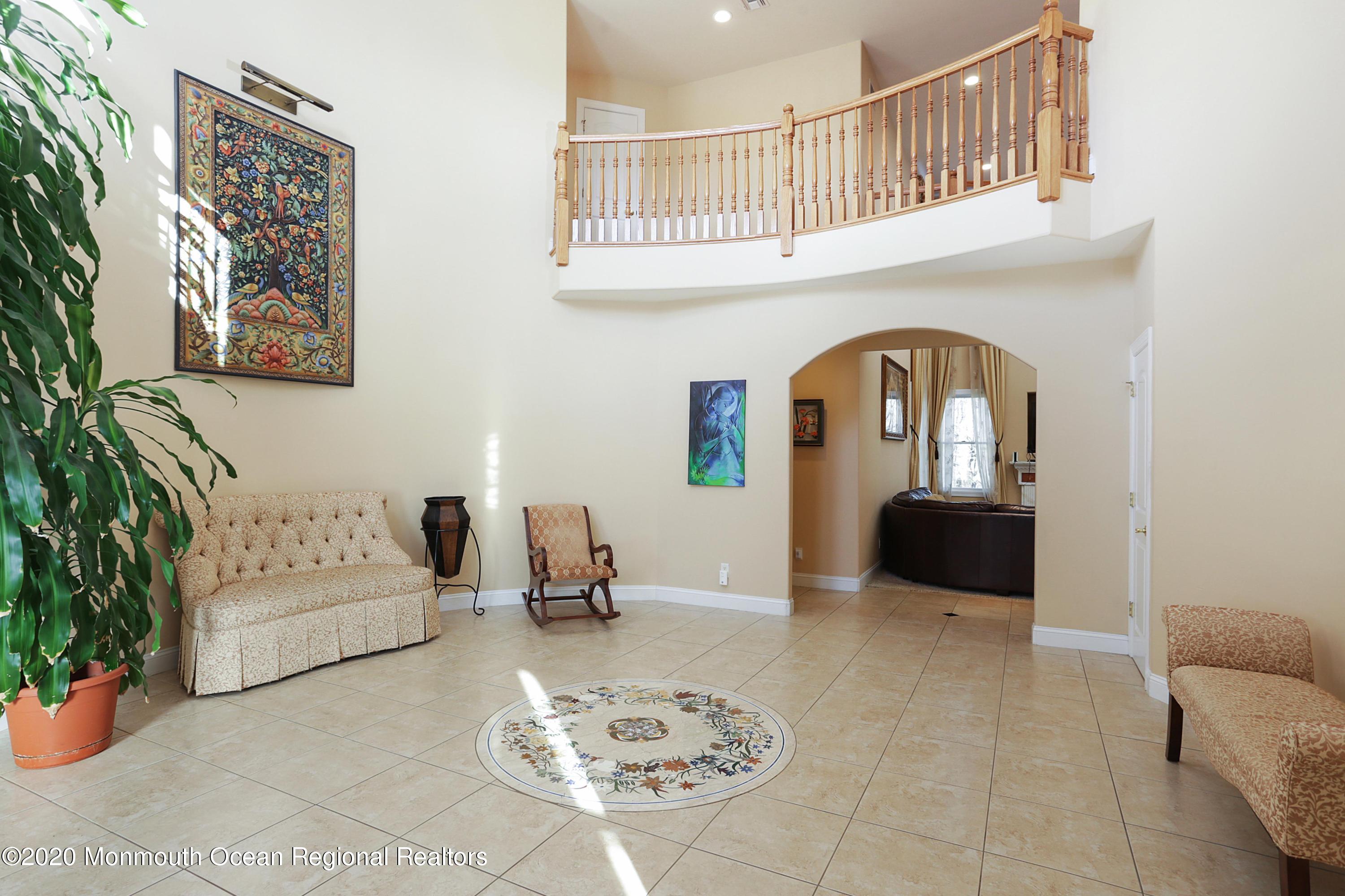 140 Highland Ridge Road Manalapan, NJ 07726 - Photo 5 of 49 IMG_7082