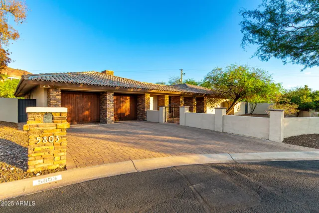 $1,925,000 | 5803 North 45th Street, Phoenix, AZ 85018