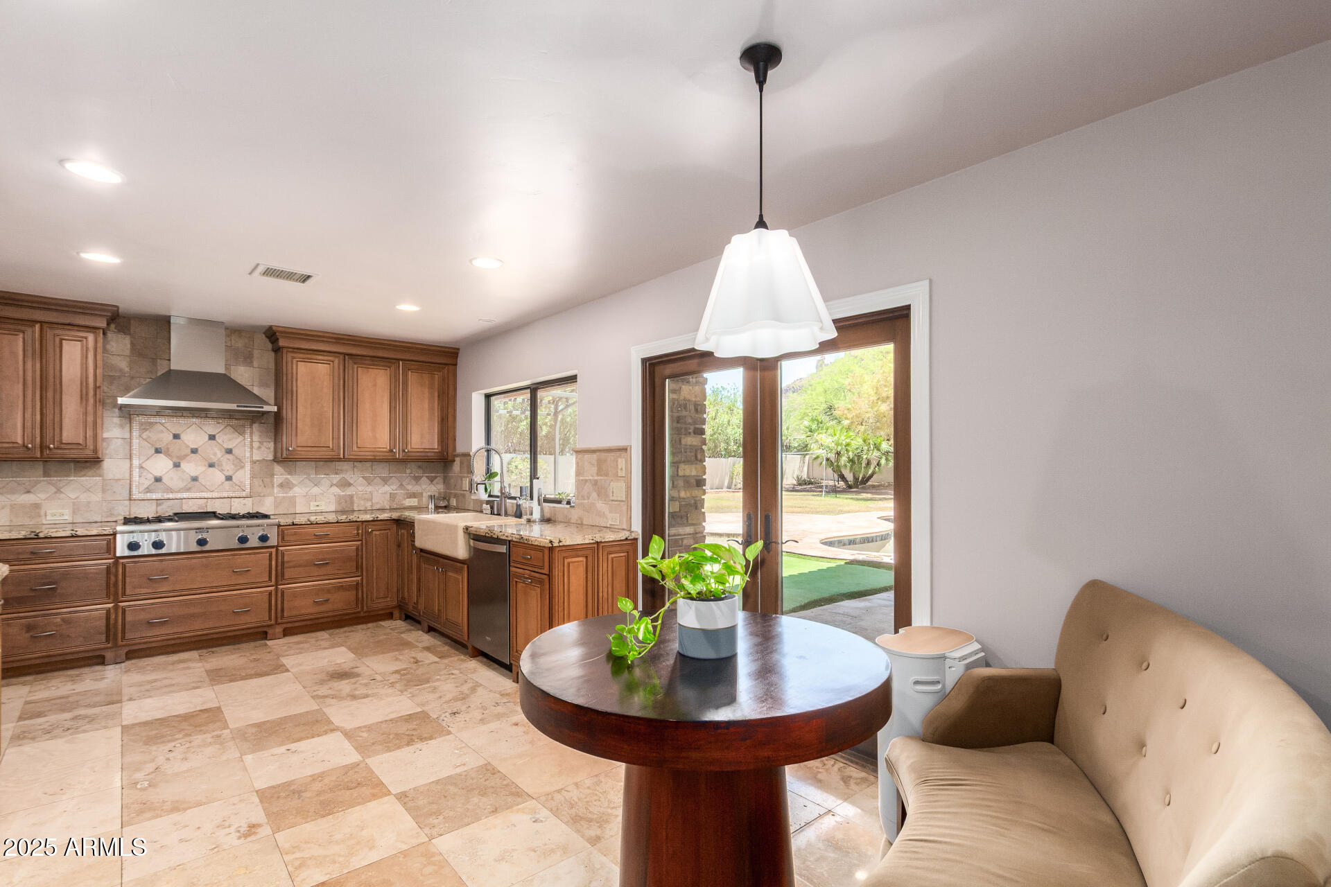 5803 North 45th Street Phoenix, AZ 85018 - Photo 29 of 72 33 - Kitchen