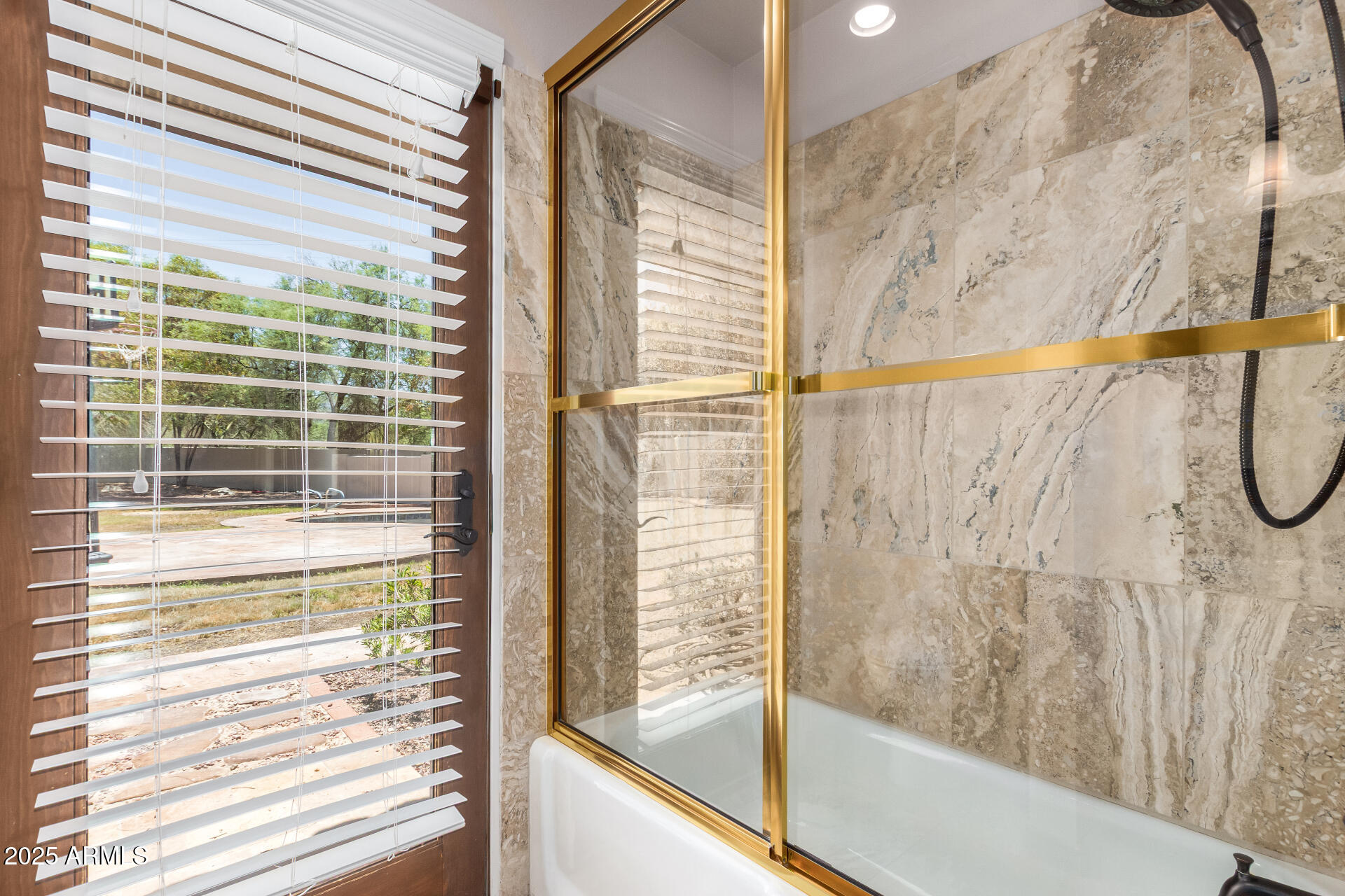 5803 North 45th Street Phoenix, AZ 85018 - Photo 37 of 72 42 - Guest Shower