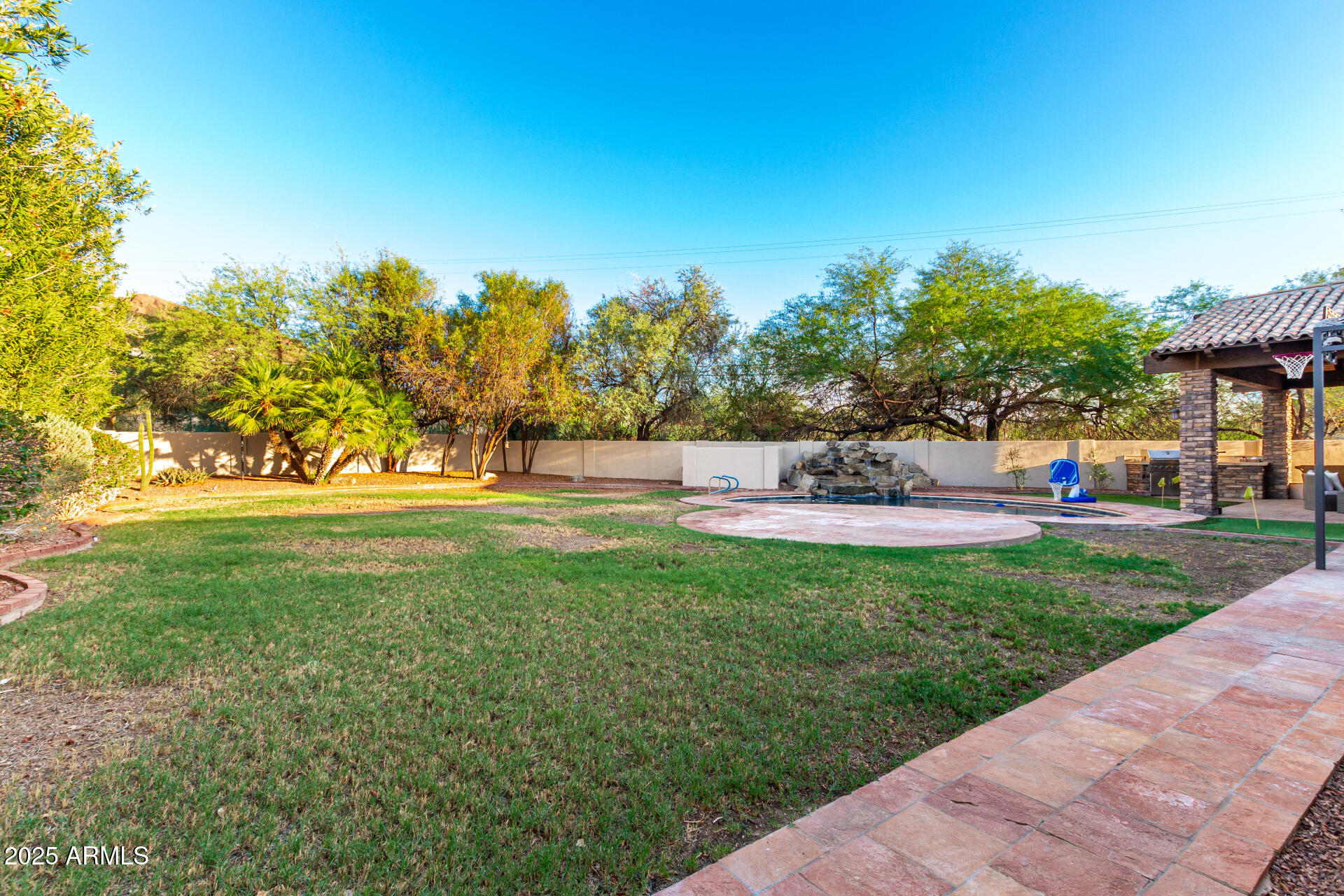 5803 North 45th Street Phoenix, AZ 85018 - Photo 61 of 72 65 - Yard 2