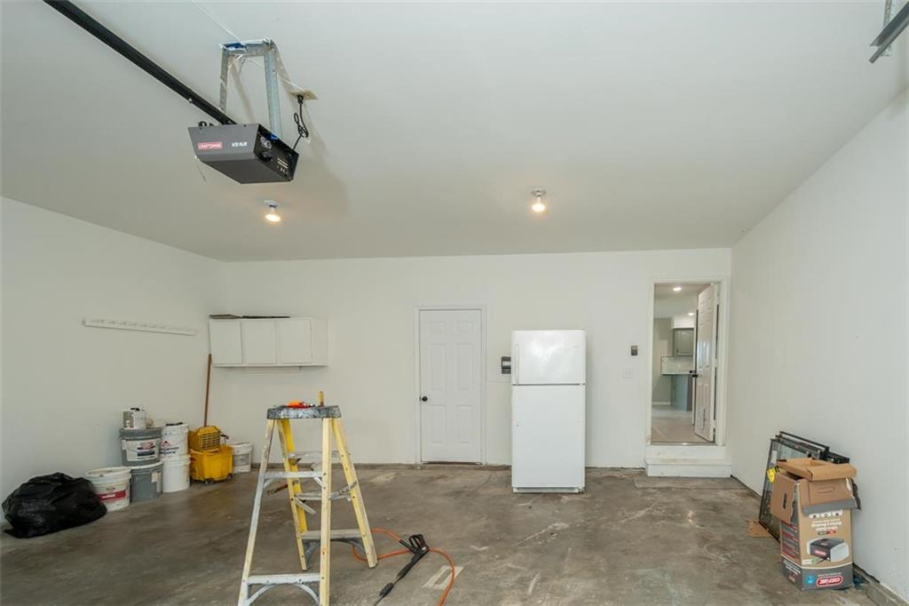 820 East 1000th Road Lawrence, KS 66047 - Photo 13 of 91