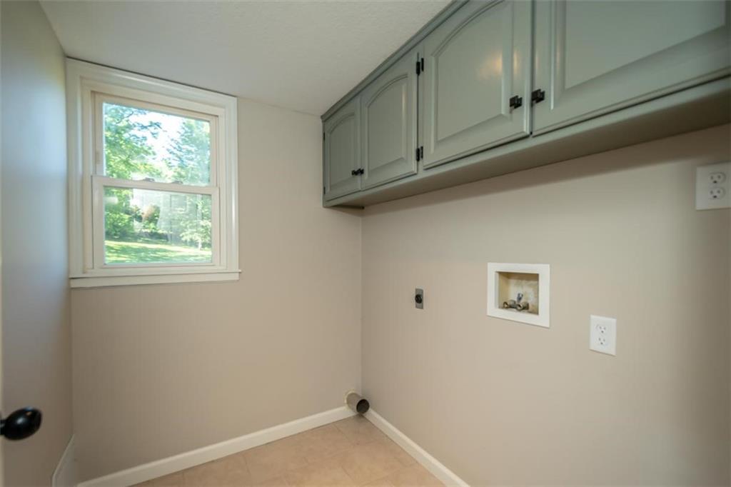 820 East 1000th Road Lawrence, KS 66047 - Photo 14 of 91