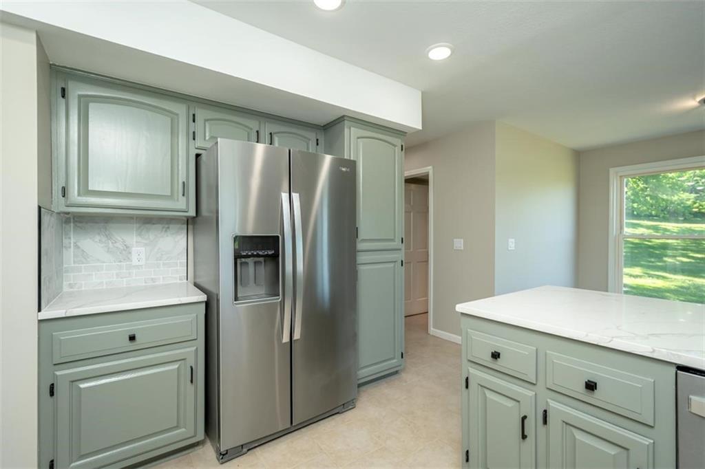 820 East 1000th Road Lawrence, KS 66047 - Photo 19 of 91