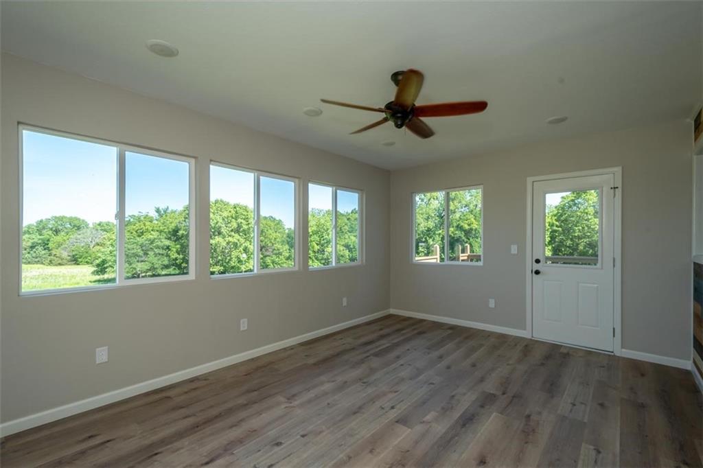 820 East 1000th Road Lawrence, KS 66047 - Photo 23 of 91