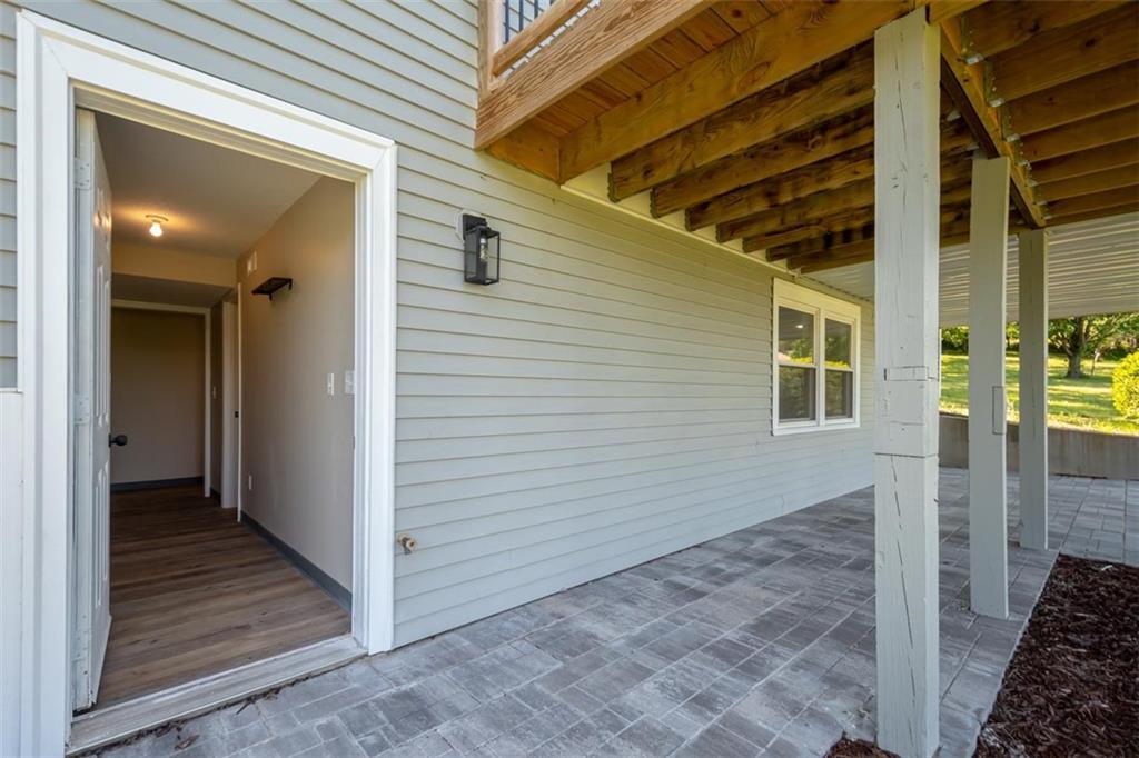 820 East 1000th Road Lawrence, KS 66047 - Photo 34 of 91