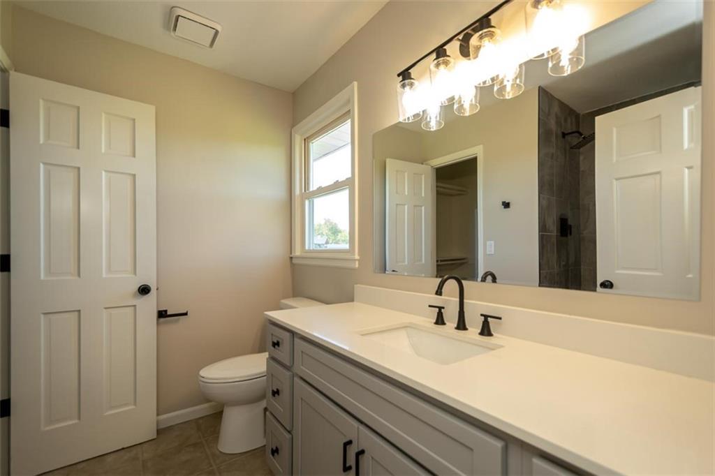 820 East 1000th Road Lawrence, KS 66047 - Photo 51 of 91