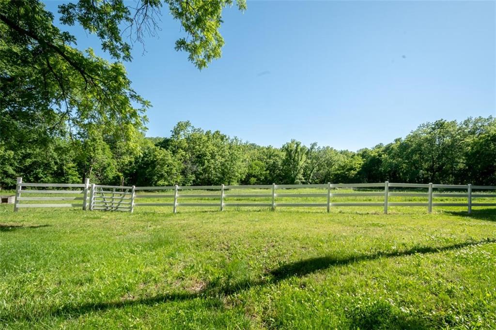 820 East 1000th Road Lawrence, KS 66047 - Photo 66 of 91