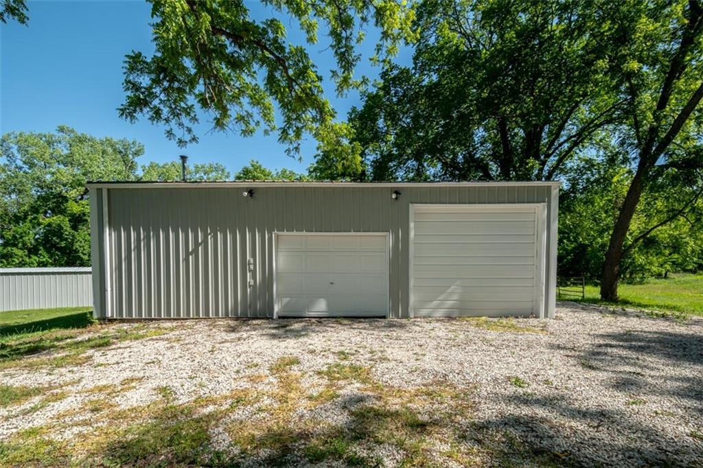 820 East 1000th Road Lawrence, KS 66047 - Photo 73 of 91