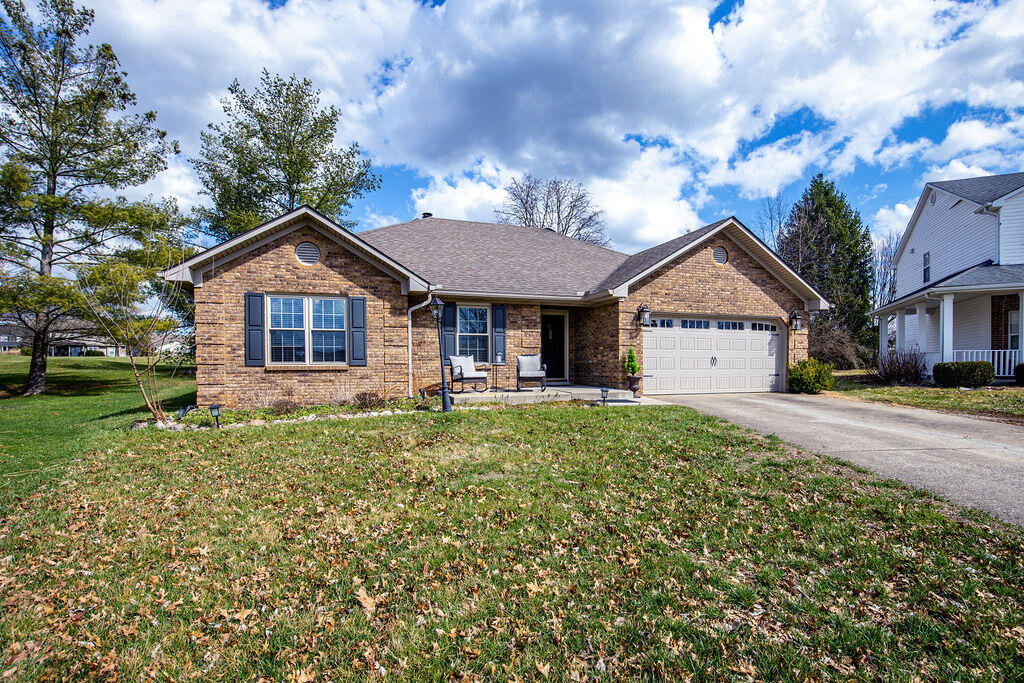305 Glass Circle Georgetown, KY 40324 - Photo 3 of 46
