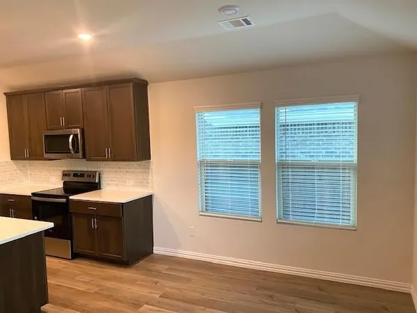 $2,700 | 1902 Canyon Lane, Melissa, TX 75454