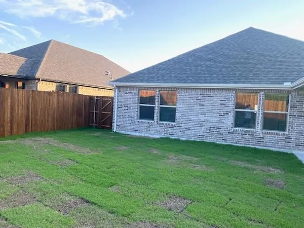 $2,700 | 1902 Canyon Lane, Melissa, TX 75454